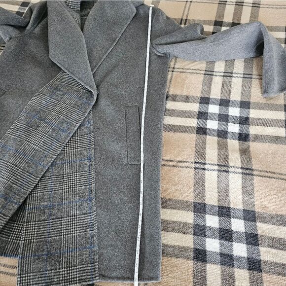 Stylish Gray Wrap Coat - Picture 10 of 12